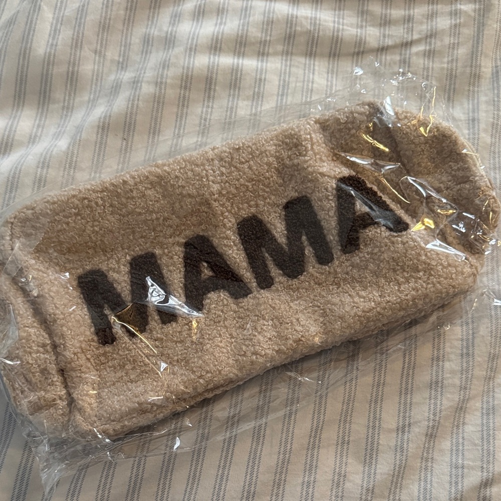Source Unknown Beige 'MAMA' Cosmetic Pouch